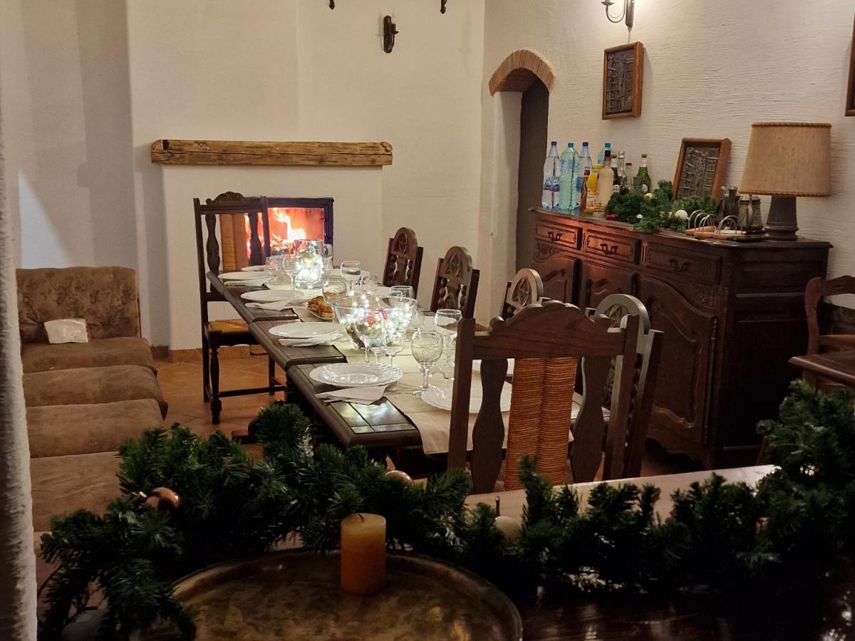 Studiorasnov Rîşnov Esterno foto